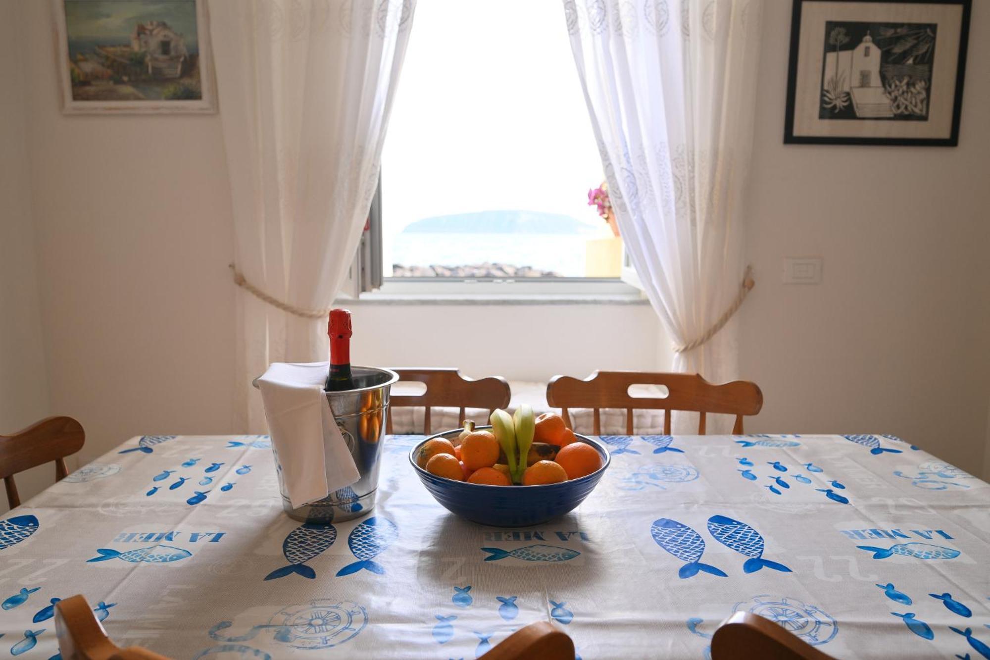 Beach House Ischia Bagian luar foto